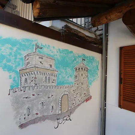Il Castello Holiday home *